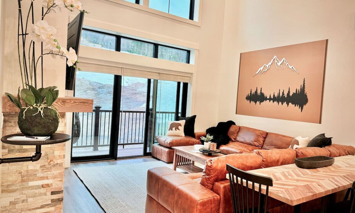 Photo of Livingroom in North Conway