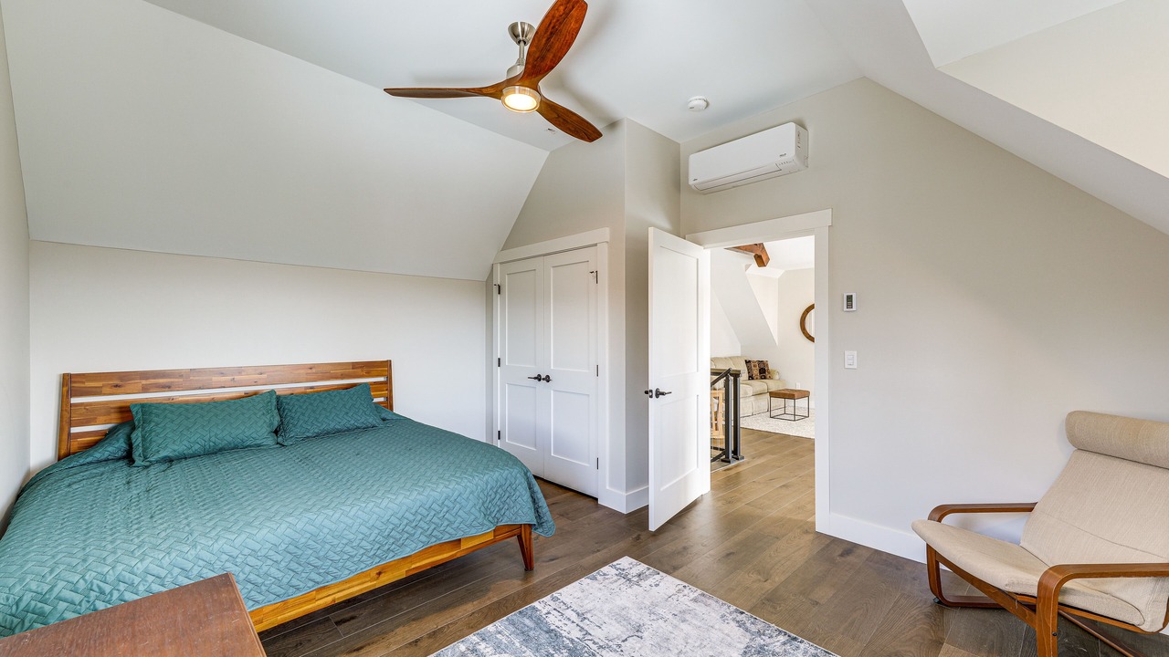 Photo of Bedroom in Lovell