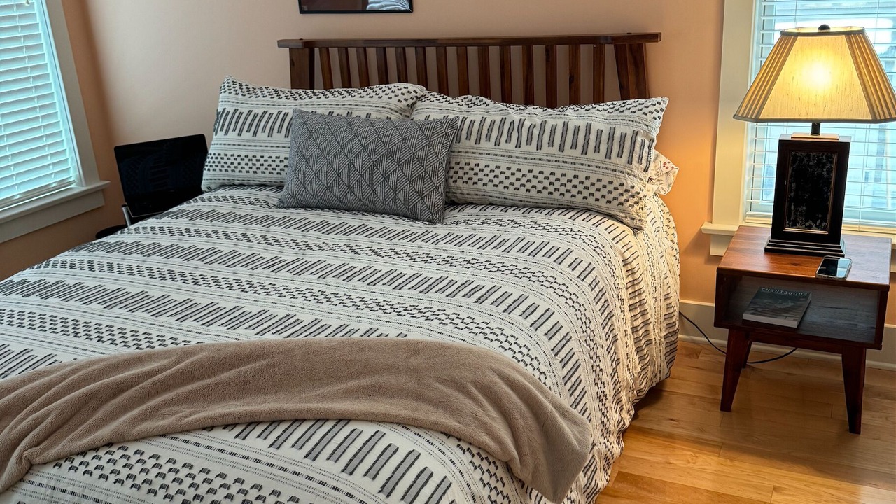 Photo of Bedroom in Chautauqua