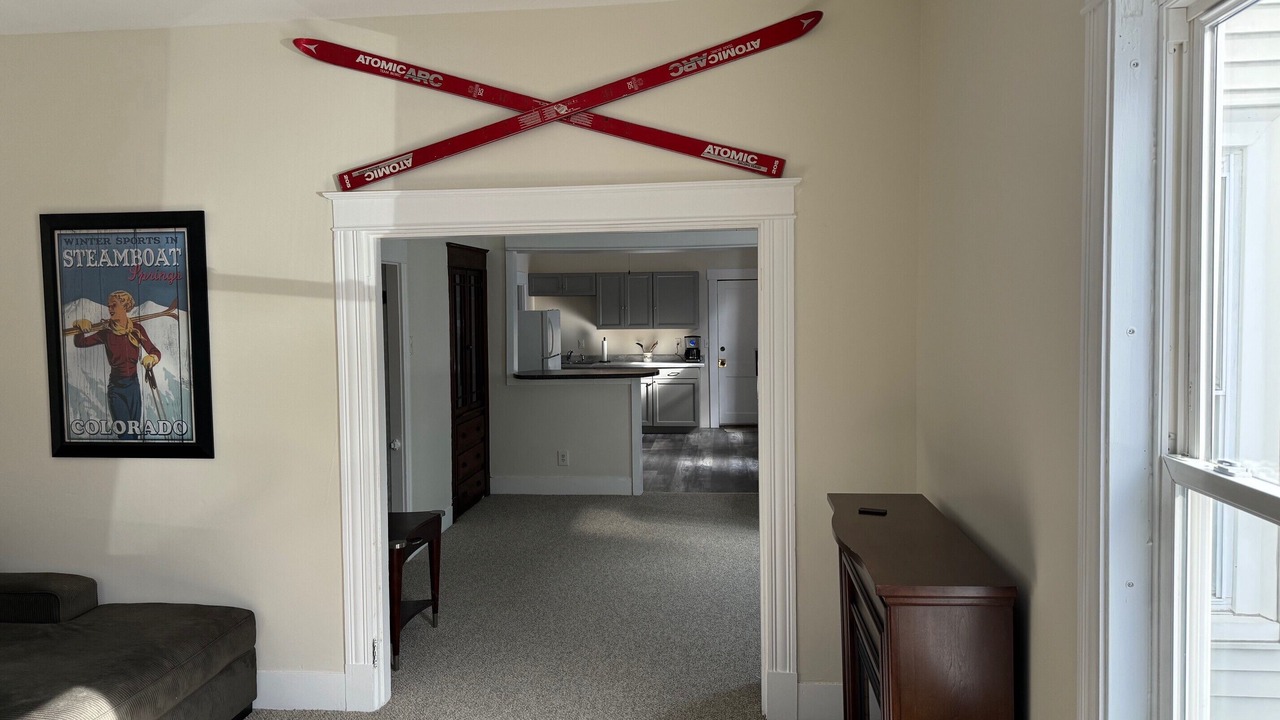 Photo of Livingroom in Auburn
