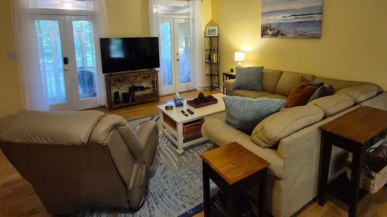 Photo of Bedroom in Murrells Inlet