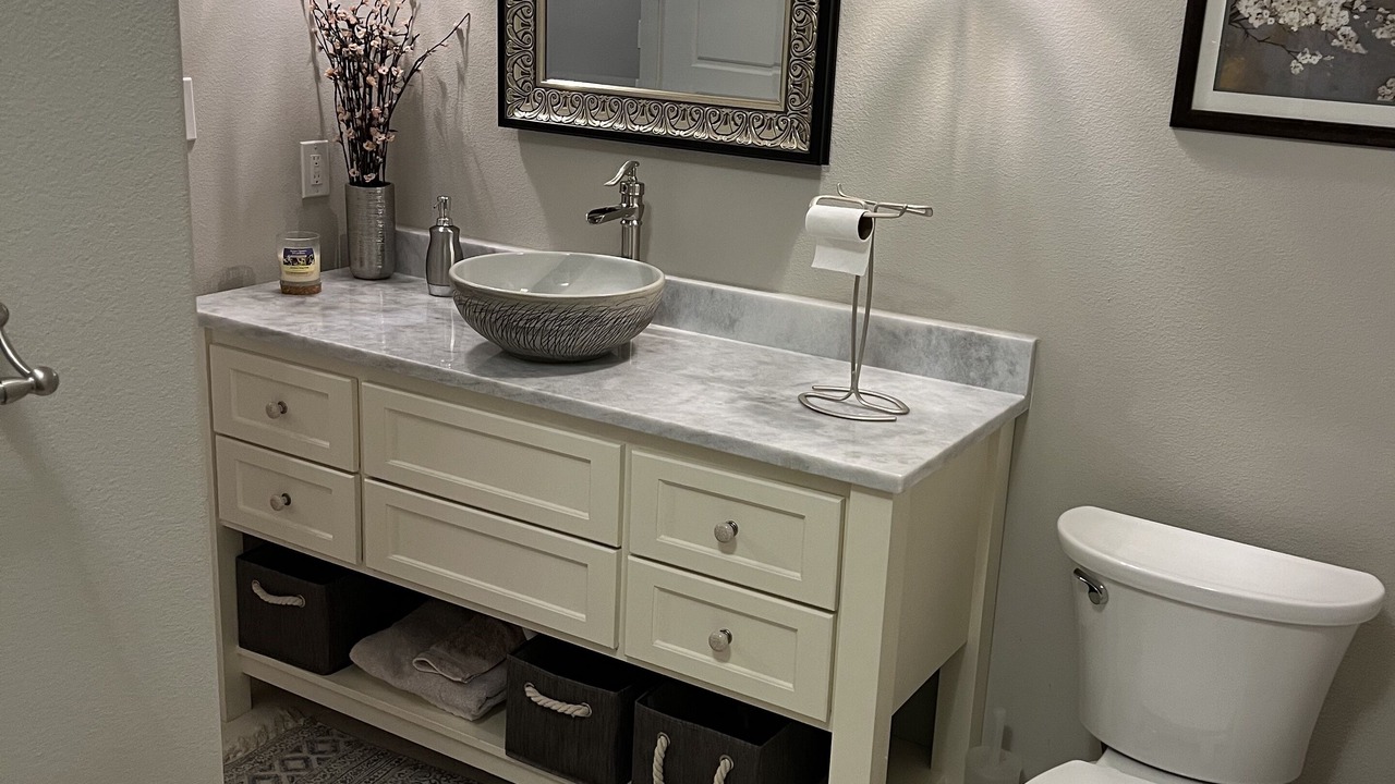 Photo of Bathroom in Sulphur Springs