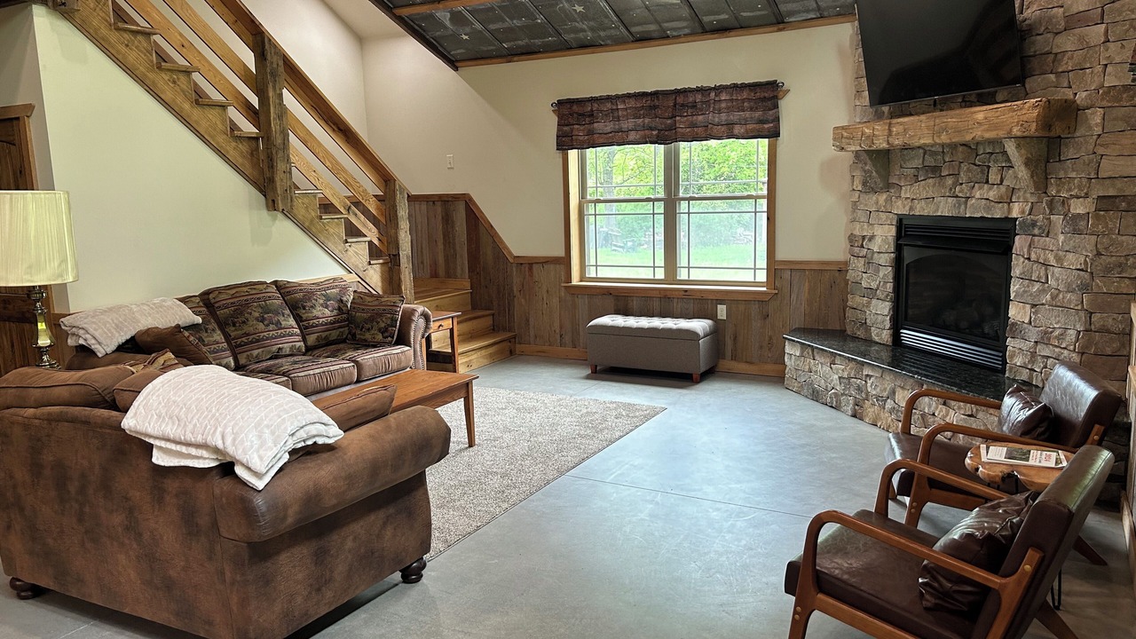 Photo of Livingroom in Galeton