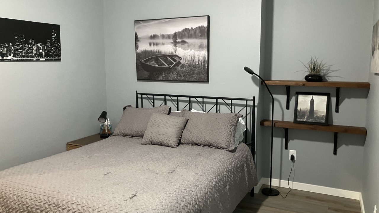 Photo of Bedroom in Maysville
