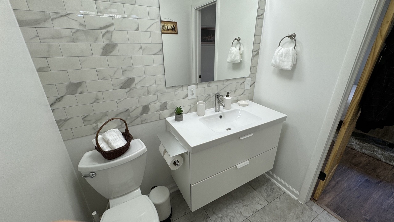 Photo of Bathroom in Hiawassee