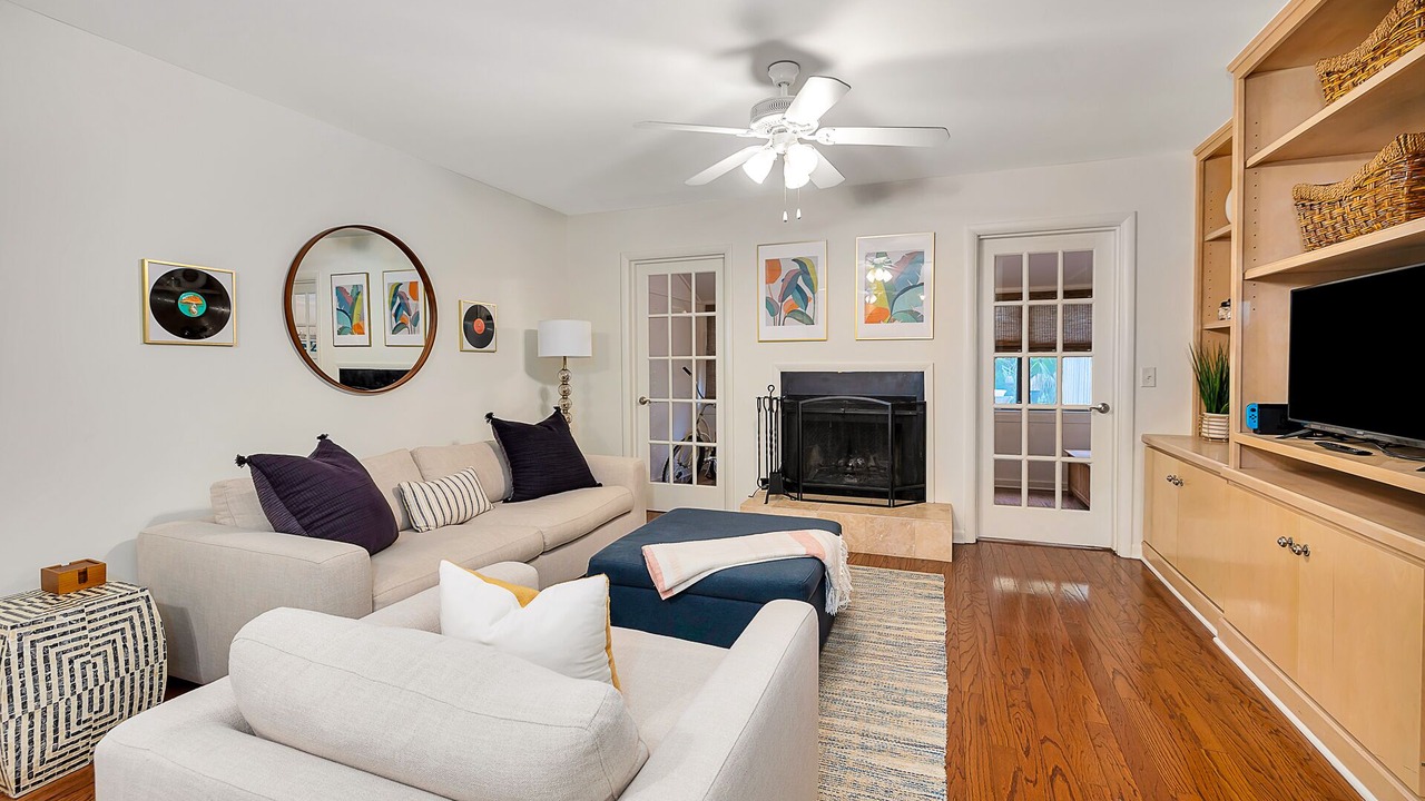 Photo of Livingroom in Saint Simons Island