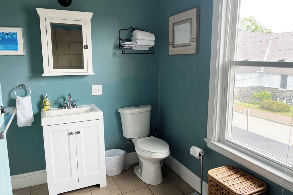 Photo of Bathroom in Back Cove