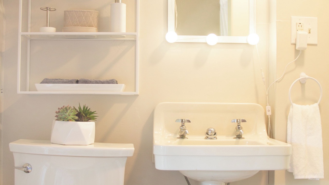 Photo of Bathroom in Knightville