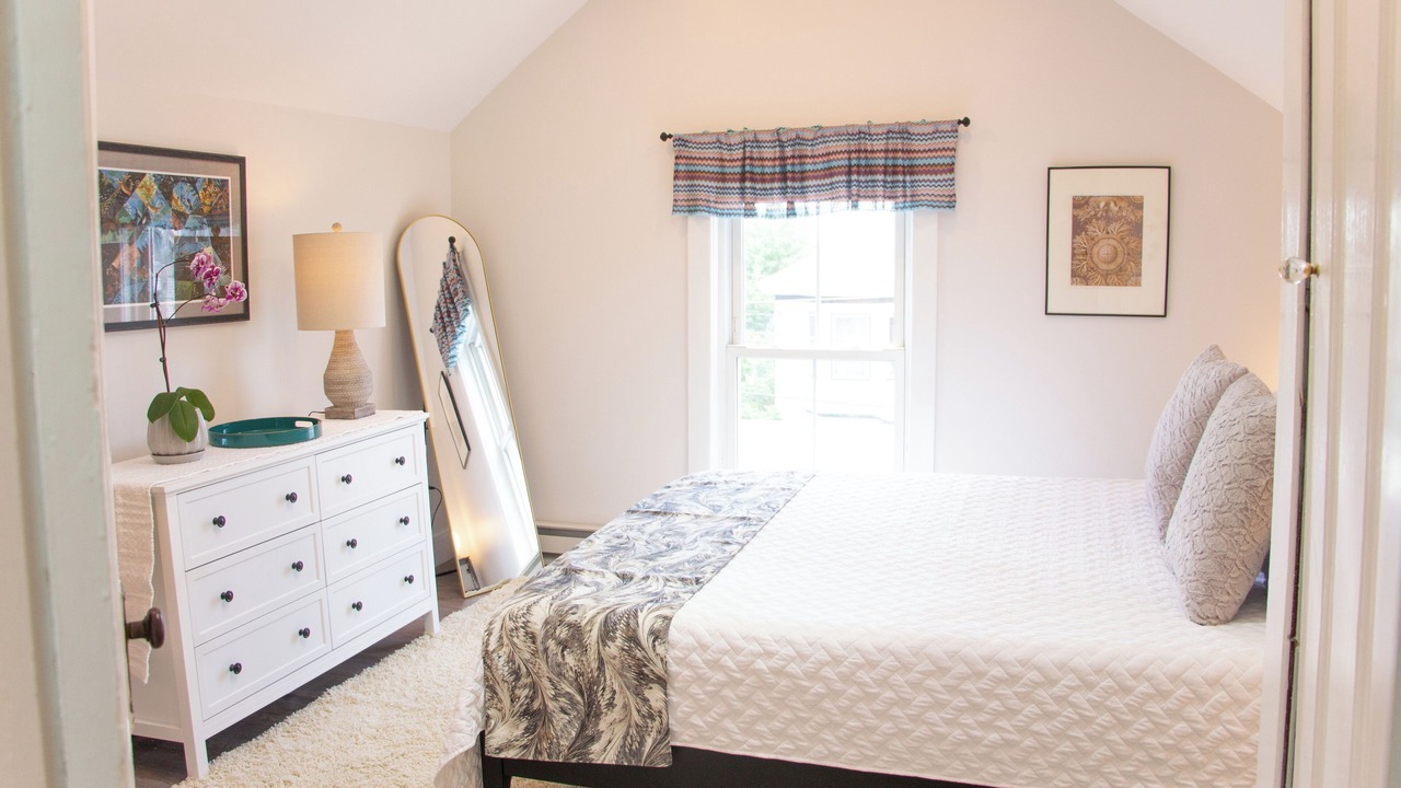 Photo of Bedroom in Knightville