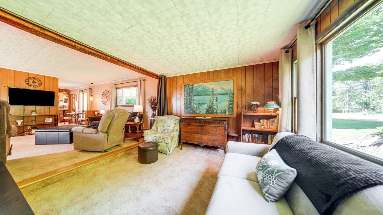 Photo of Livingroom in Centerville