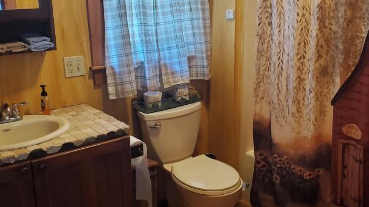 Photo of Bathroom in Ellsworth