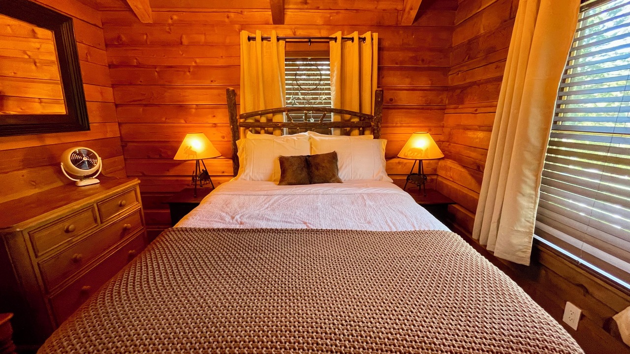 Photo of Bedroom in Blowing Rock