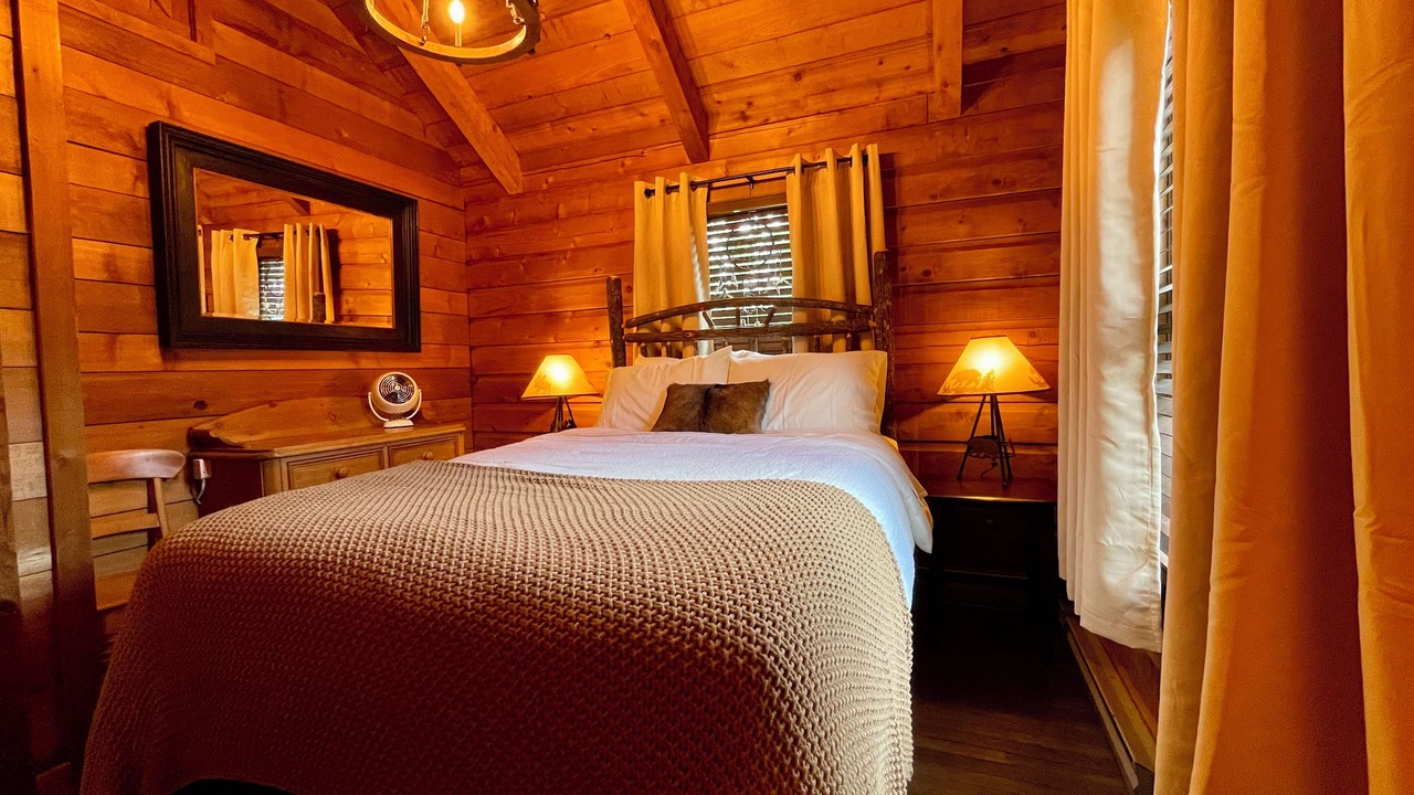 Photo of Bedroom in Blowing Rock