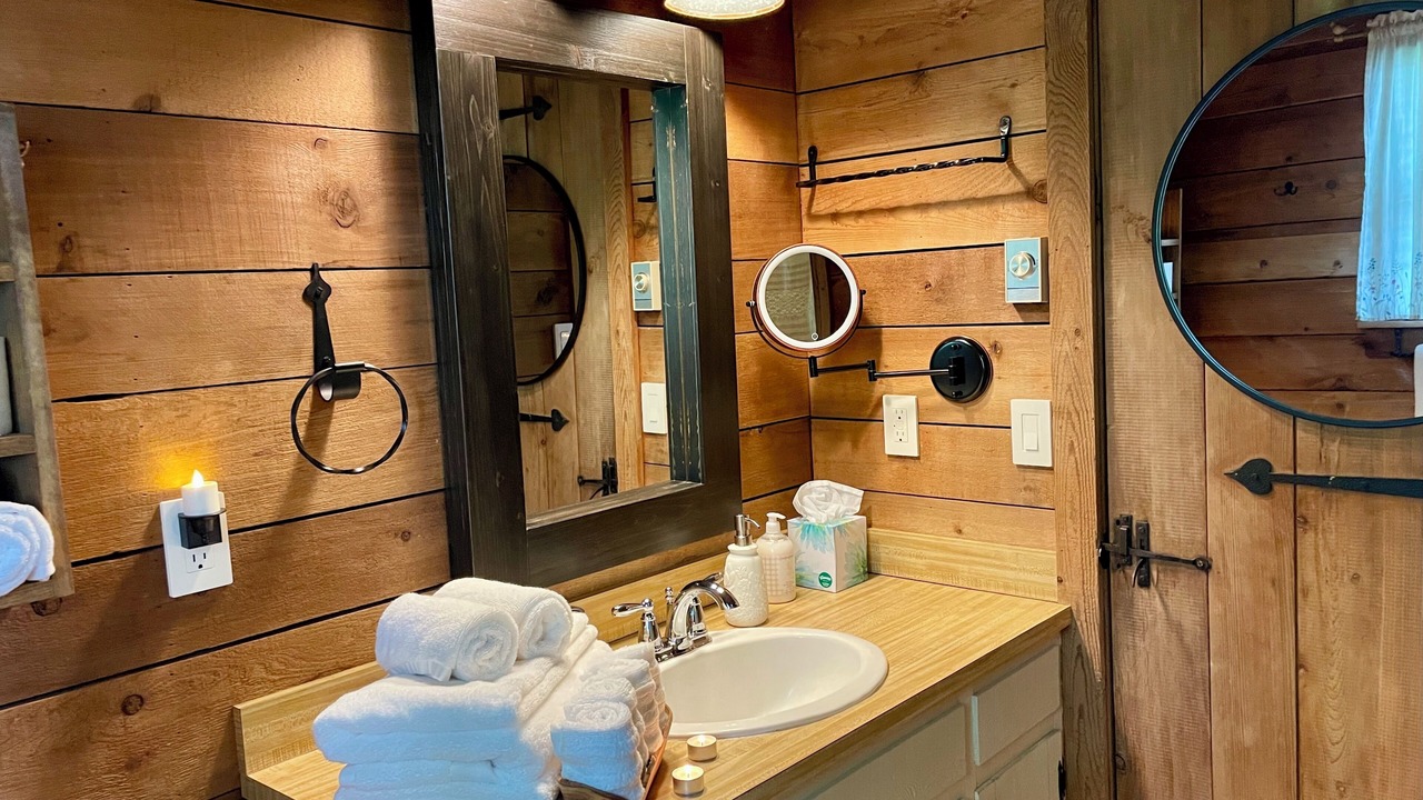 Photo of Bathroom in Blowing Rock