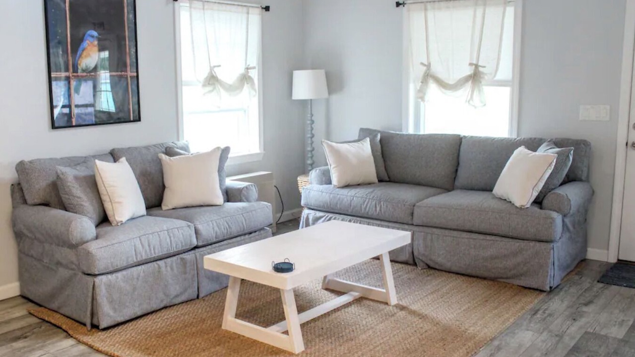 Photo of Livingroom in Litchfield