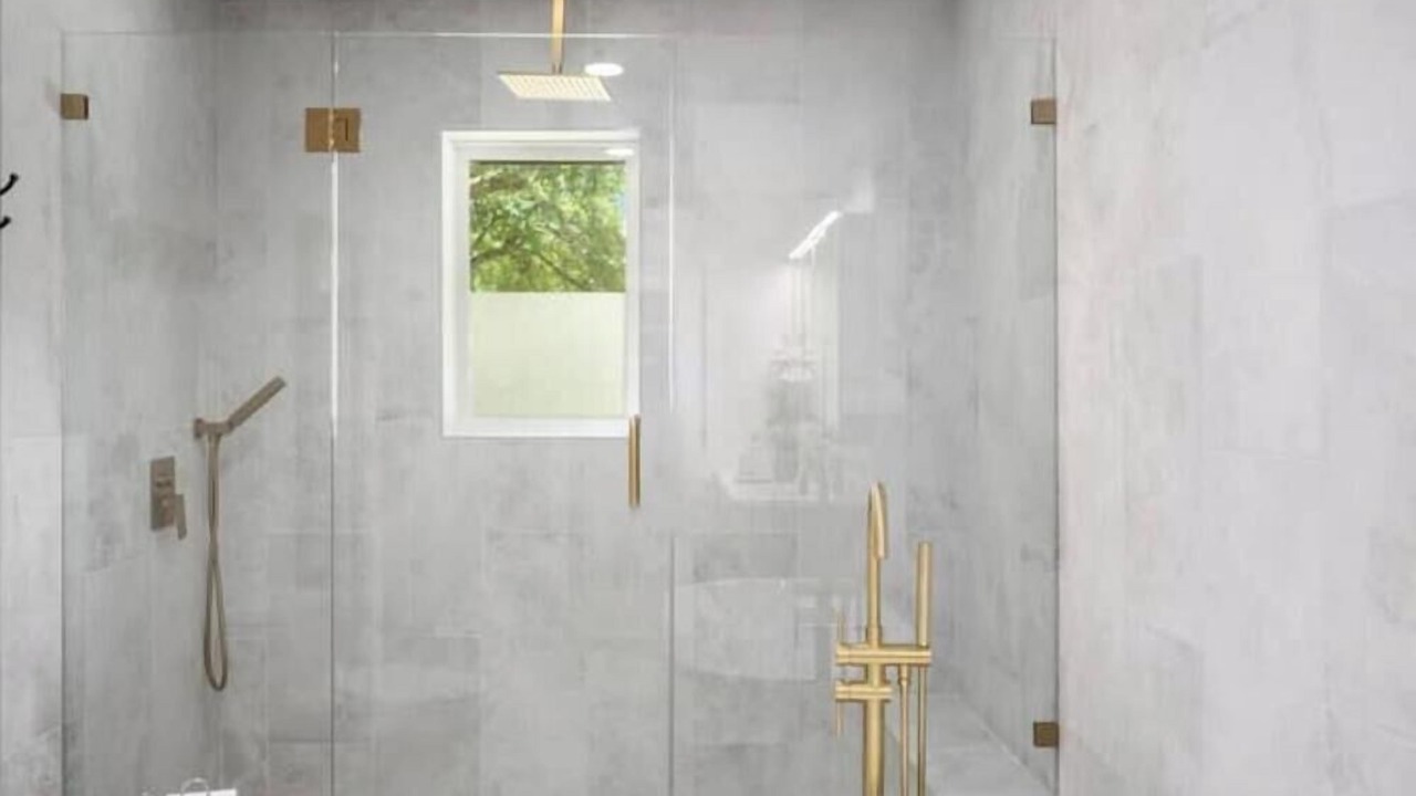 Photo of Bathroom in Grand Prairie