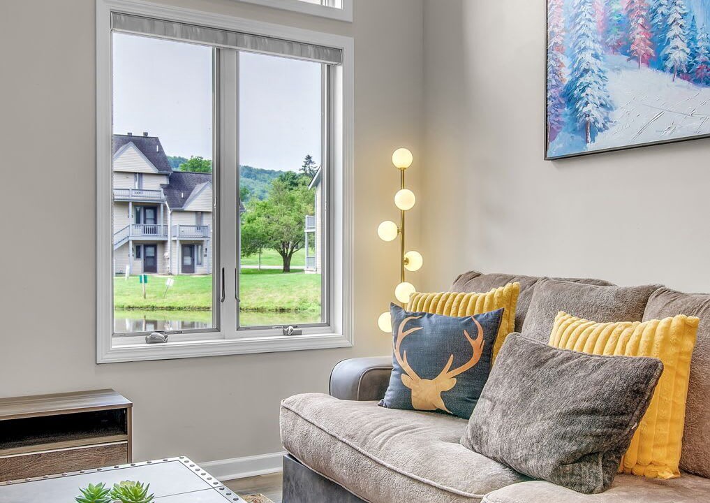 Photo of Livingroom in Ellicottville