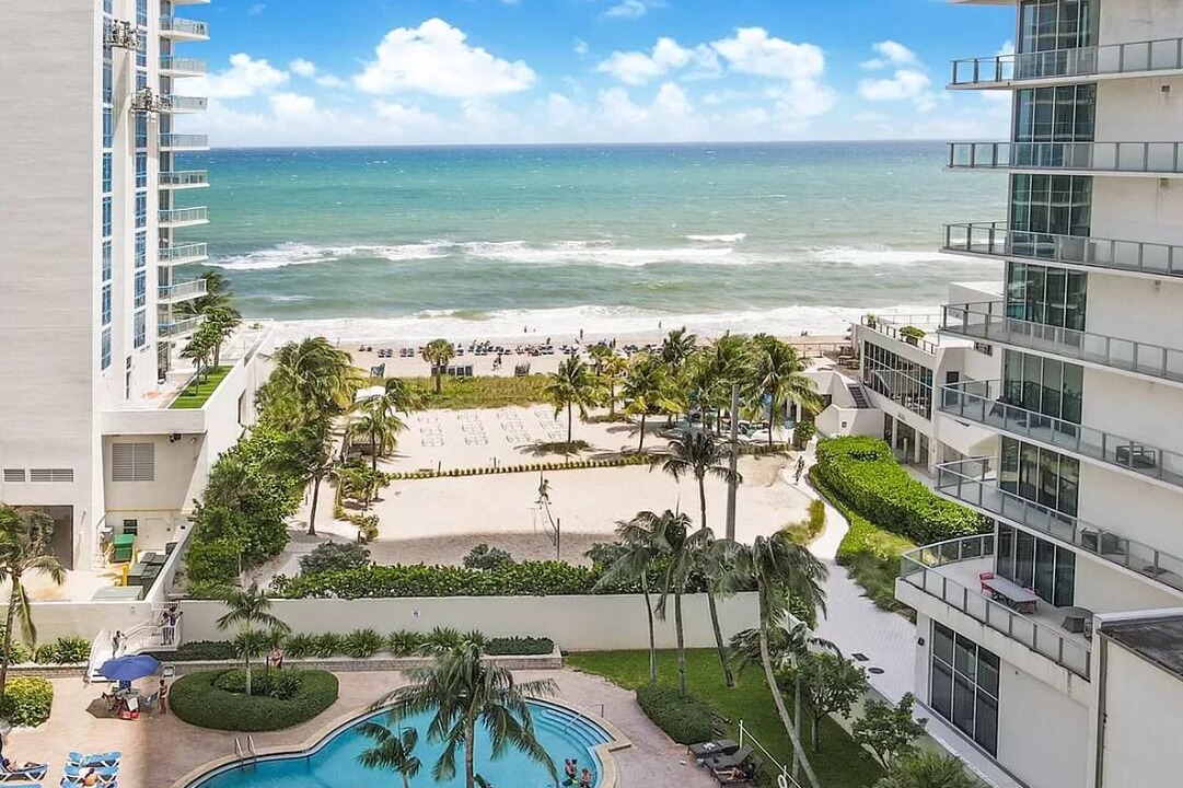 Photo of Outdoor in Hollywood South Central Beach