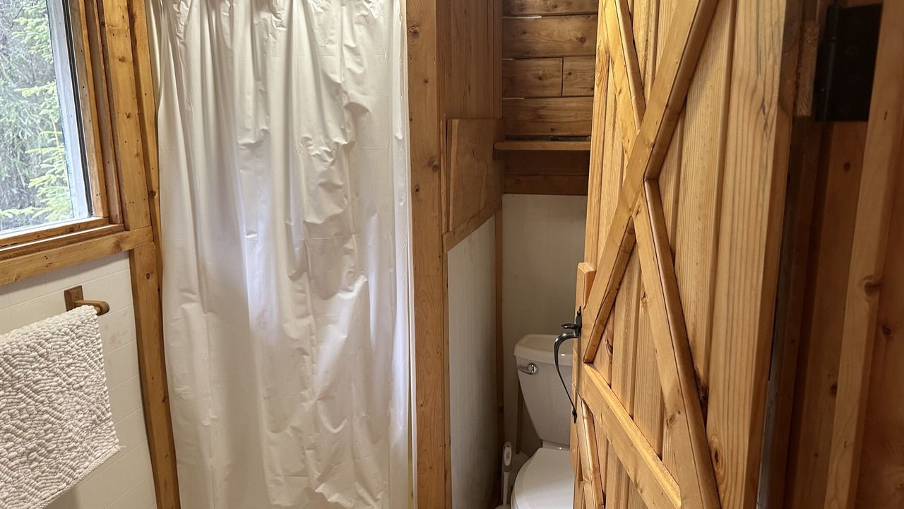Photo of Bathroom in Cohoe