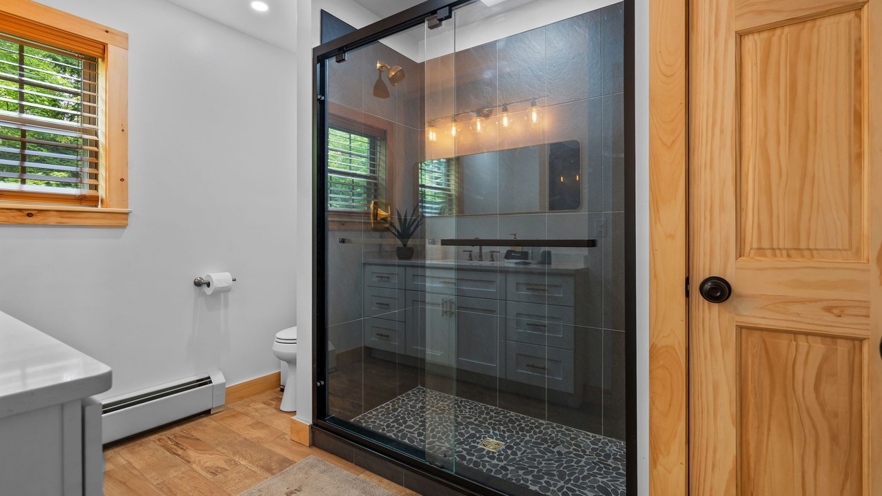 Photo of Bathroom in Brownfield