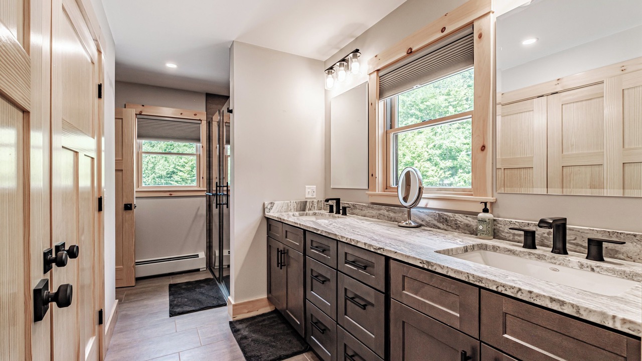 Photo of Bathroom in Hanover