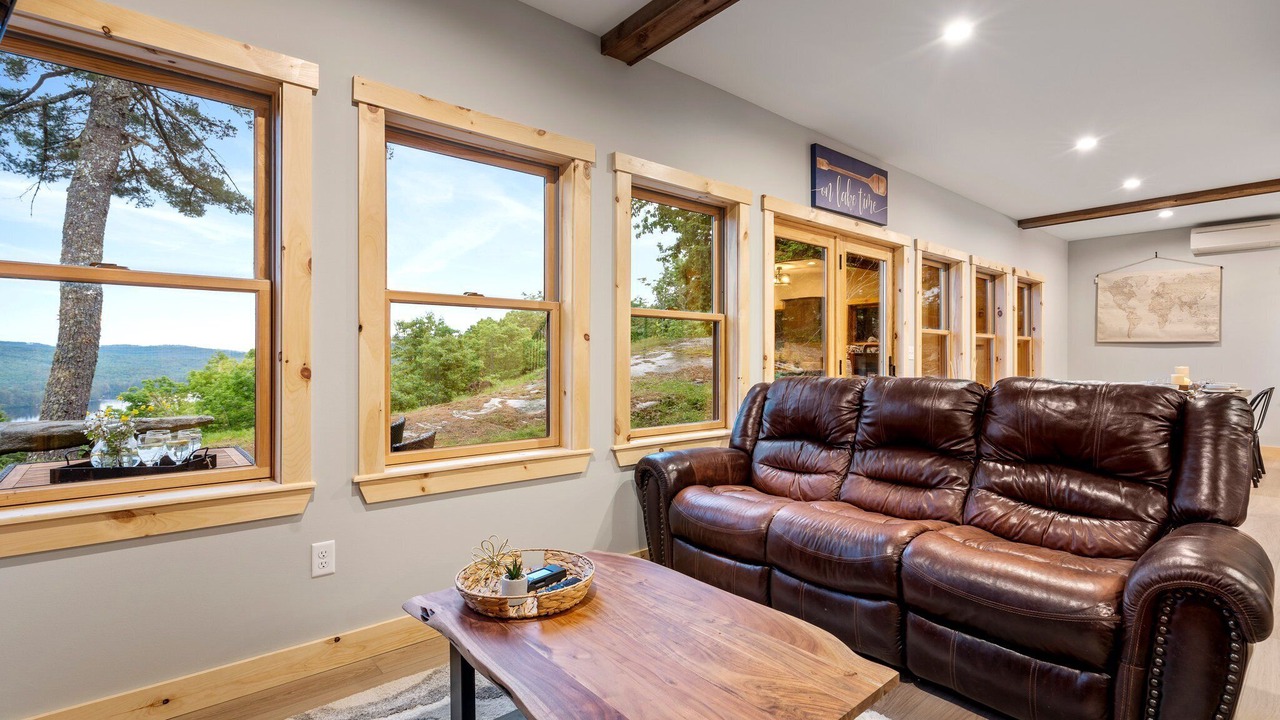 Photo of Livingroom in Bryant Pond