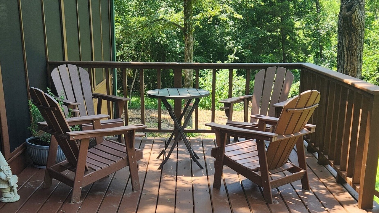 Photo of Outdoor in Dogwood