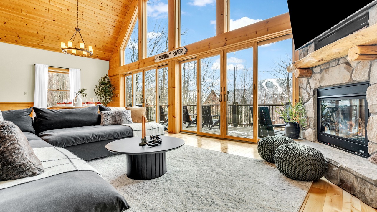 Photo of Livingroom in Sunday River Area