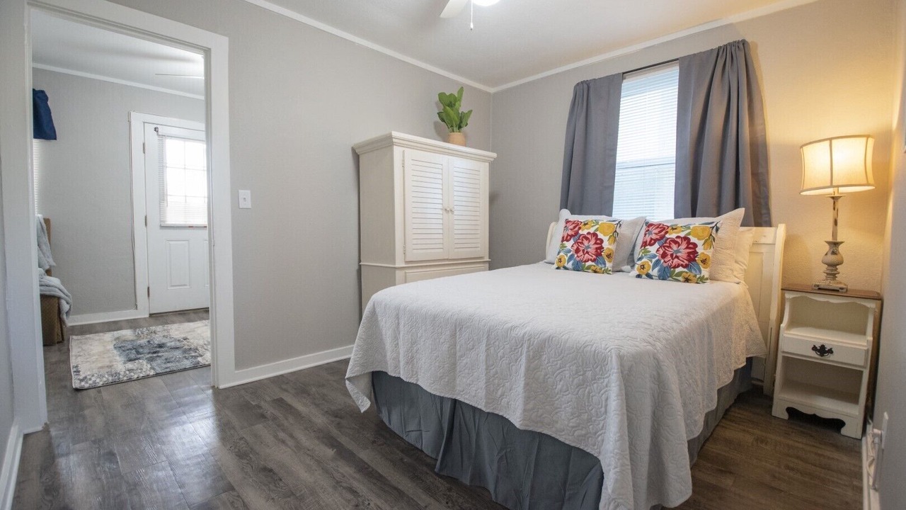 Photo of Bedroom in St. Marys