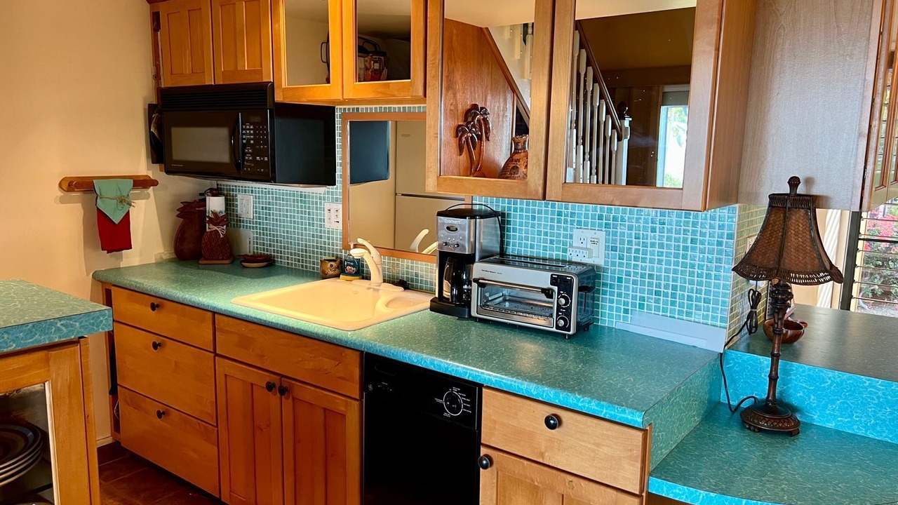 Photo of Kitchen in Maunaloa