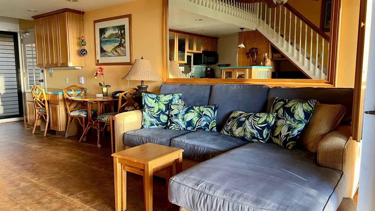 Photo of Livingroom in Maunaloa
