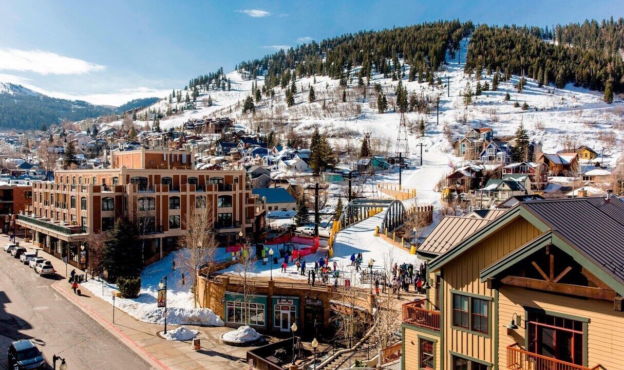 Photo of Outdoor in Aerie