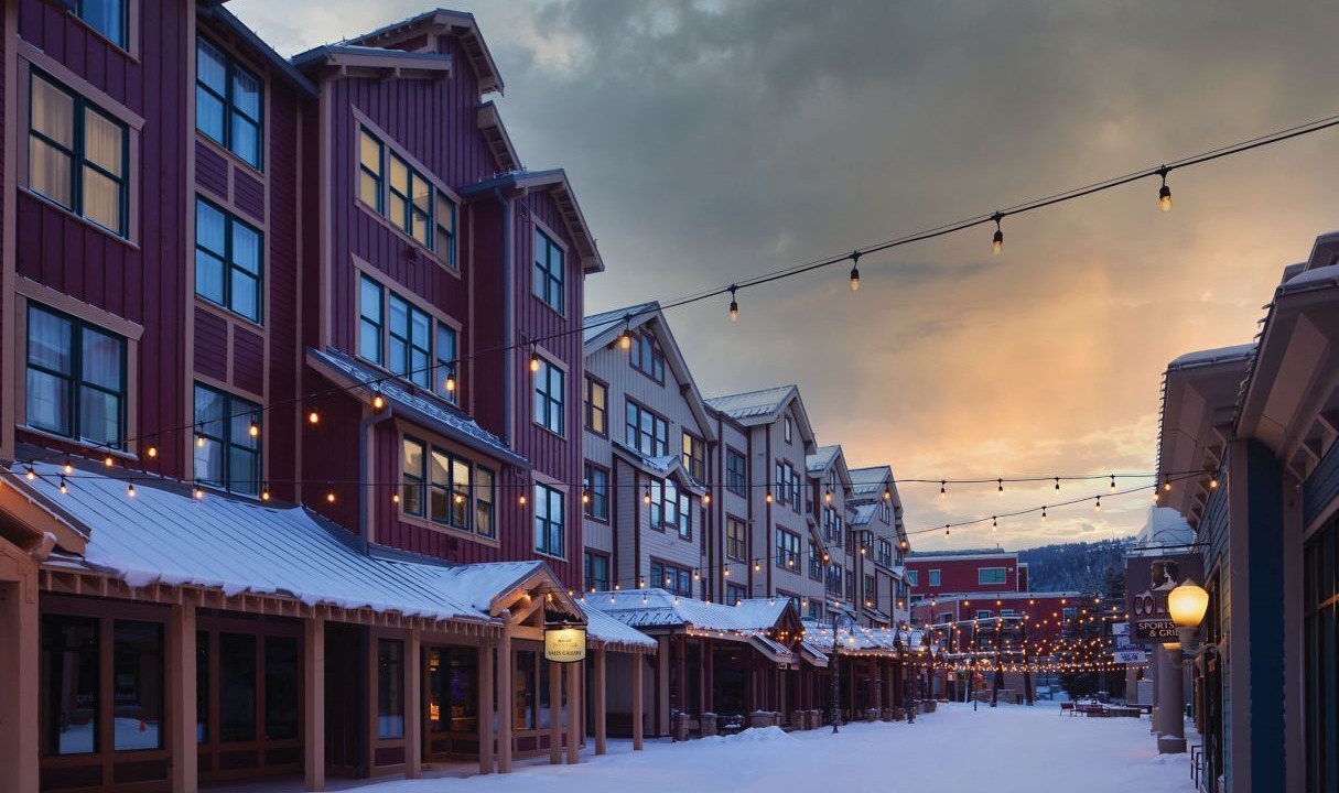 Photo of Outdoor in Aerie