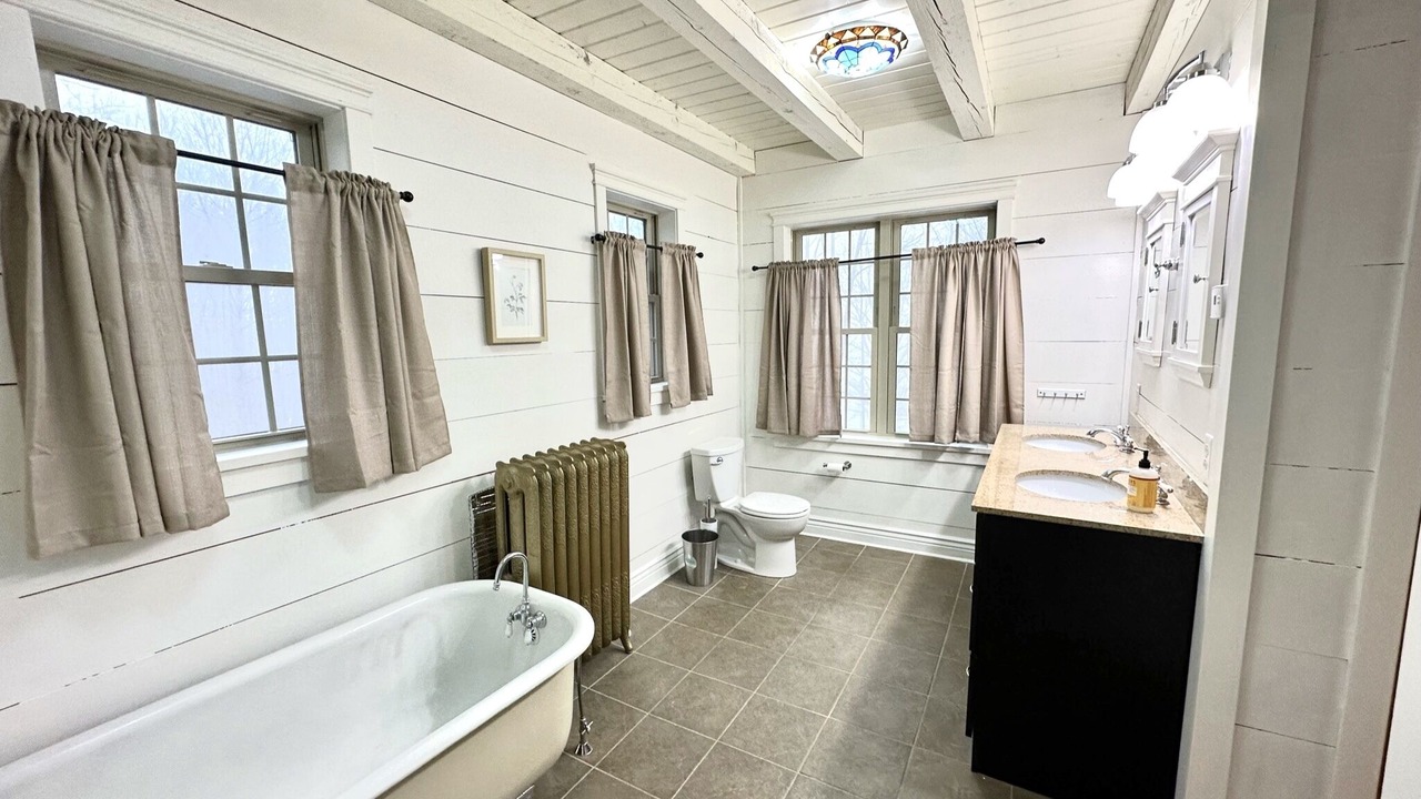 Photo of Bathroom in Rockport
