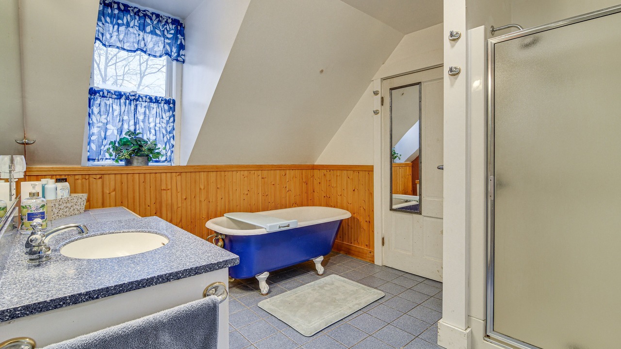 Photo of Bathroom in Dryden