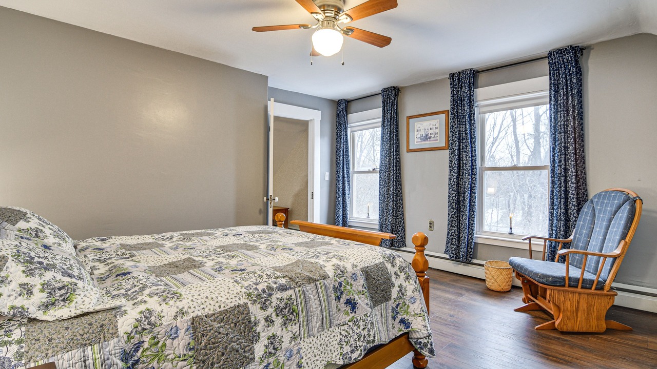 Photo of Bedroom in Dryden