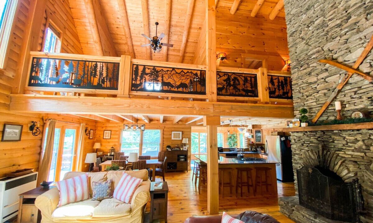 Photo of Livingroom in Center Conway