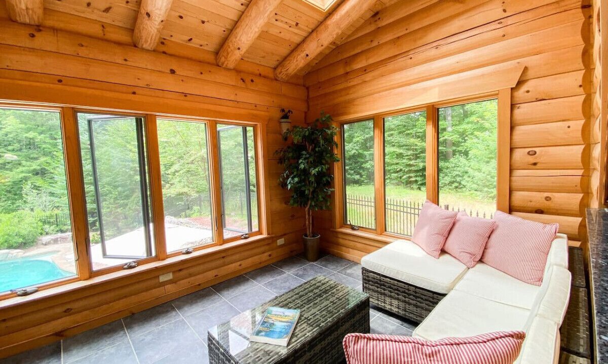 Photo of Livingroom in Center Conway