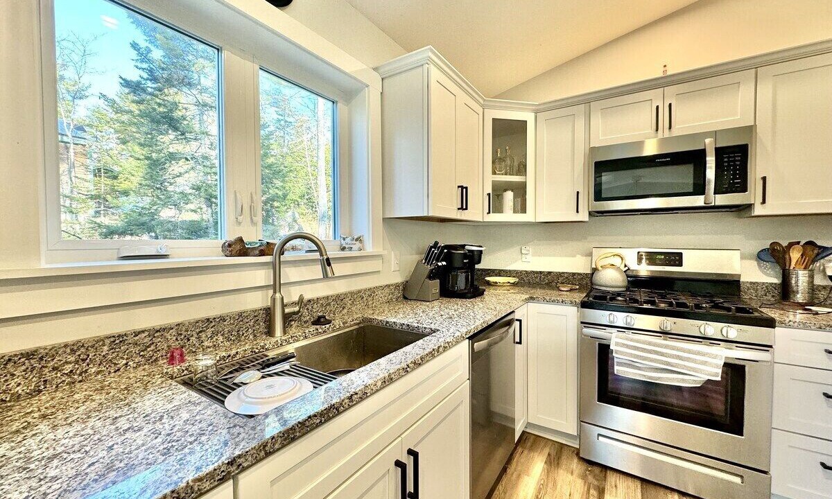 Photo of Kitchen in Bayville