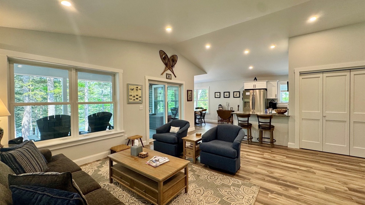 Photo of Livingroom in Bayville