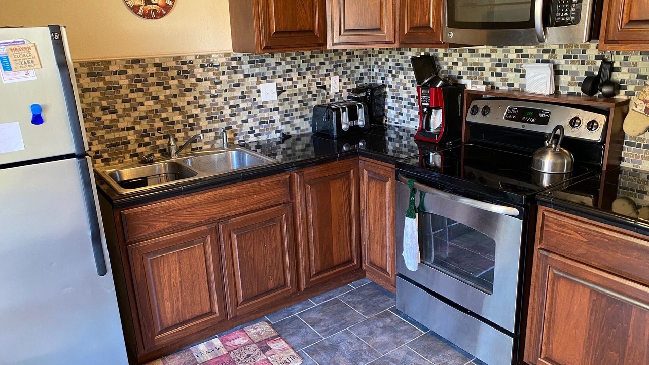 Photo of Kitchen in Conneaut Lakeshore
