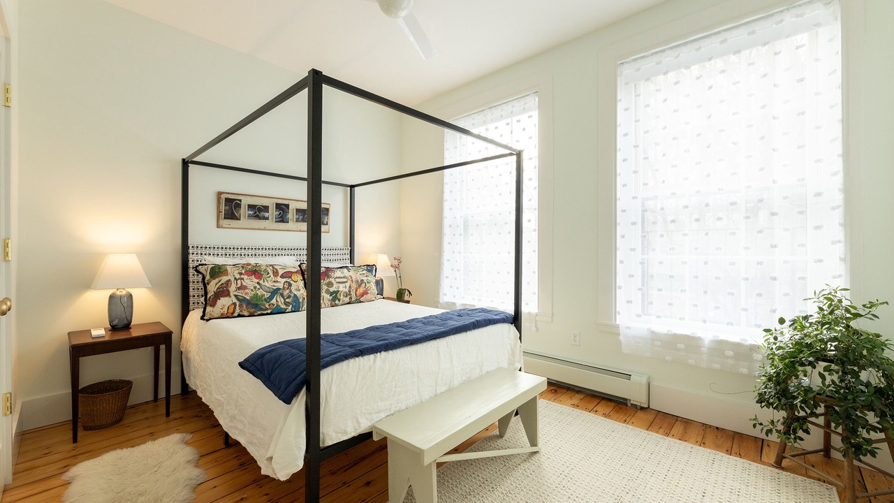 Photo of Bedroom in Downtown Portland