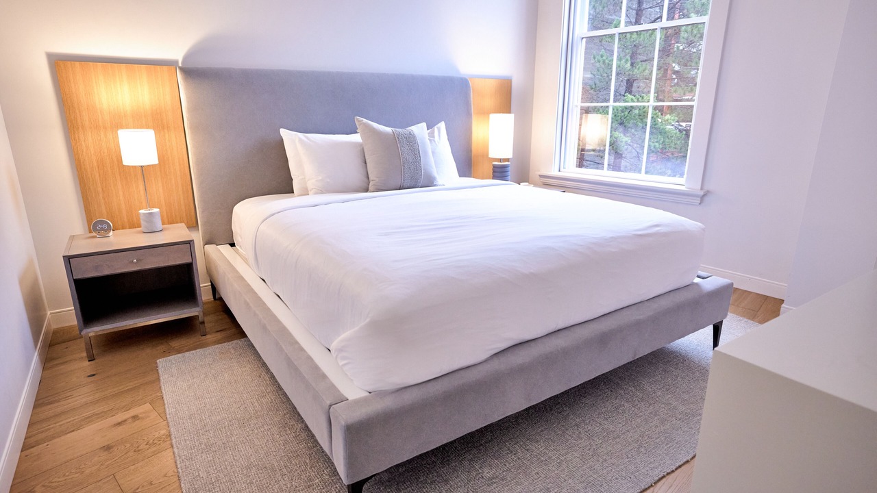 Photo of Bedroom in East Bayside