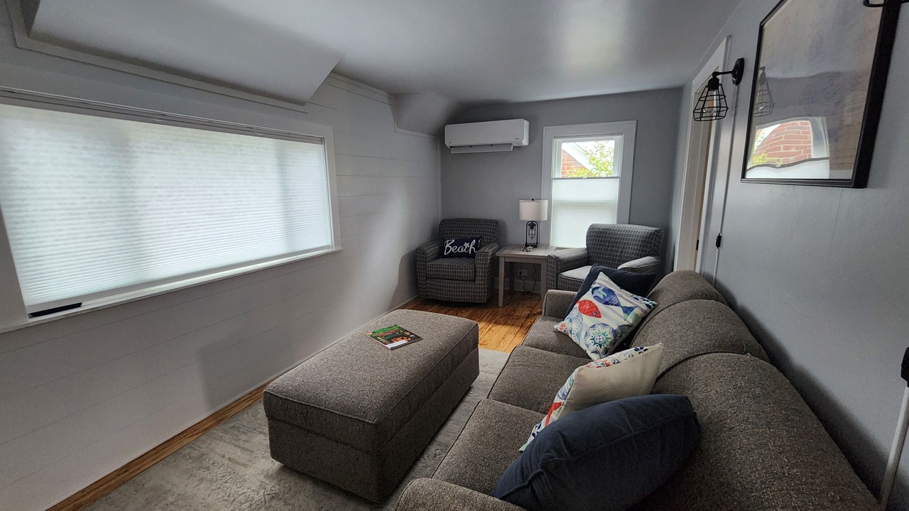 Photo of Livingroom in Fairport Harbor