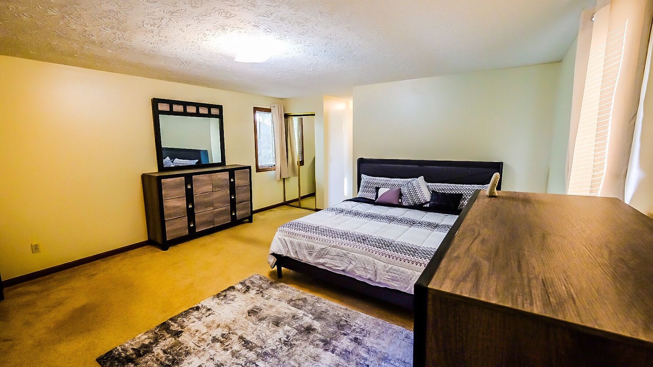 Photo of Bedroom in Meyers Lake