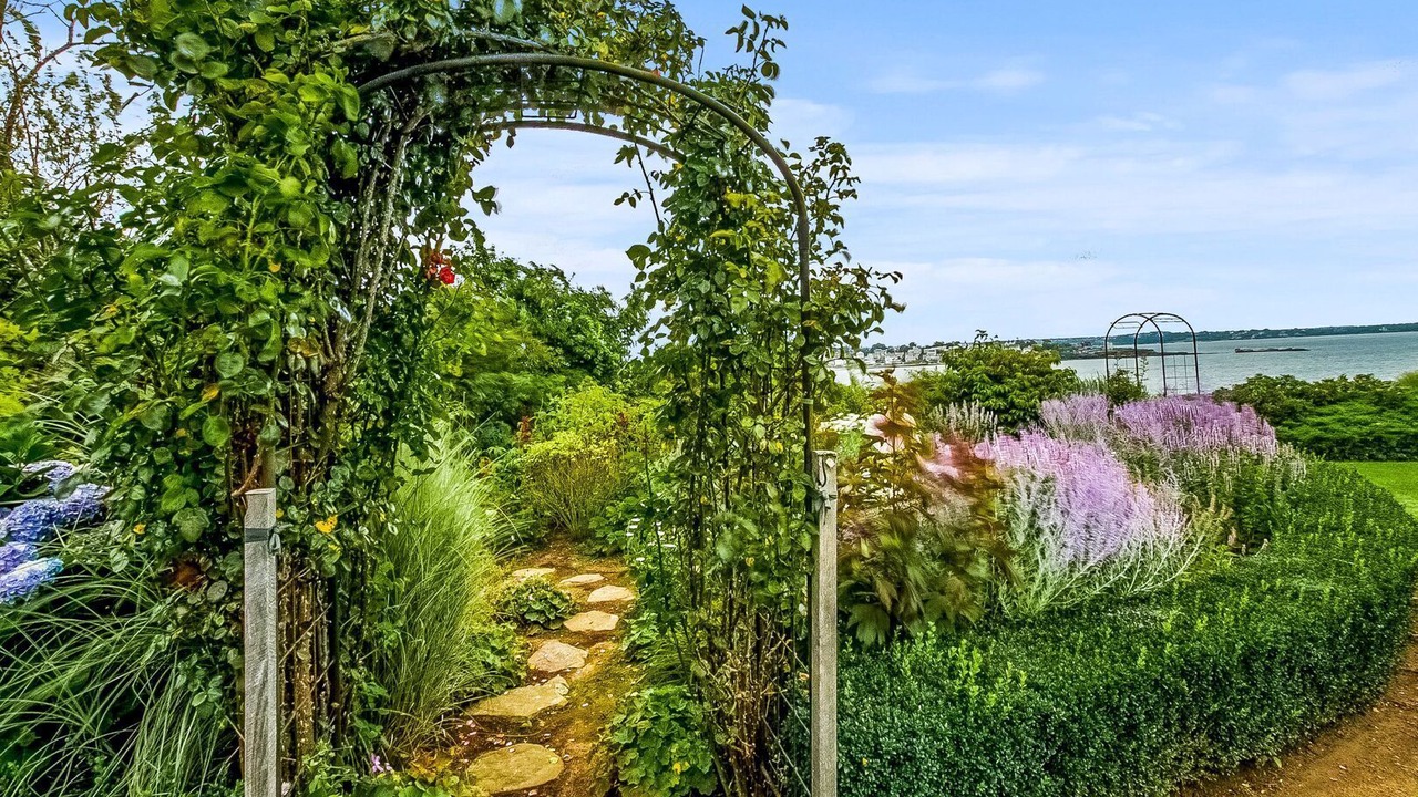 Photo of Outdoor in Narragansett