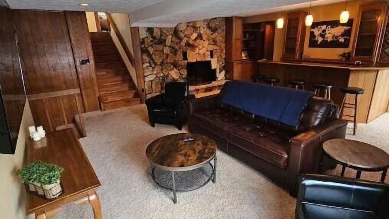Photo of Livingroom in Fowler