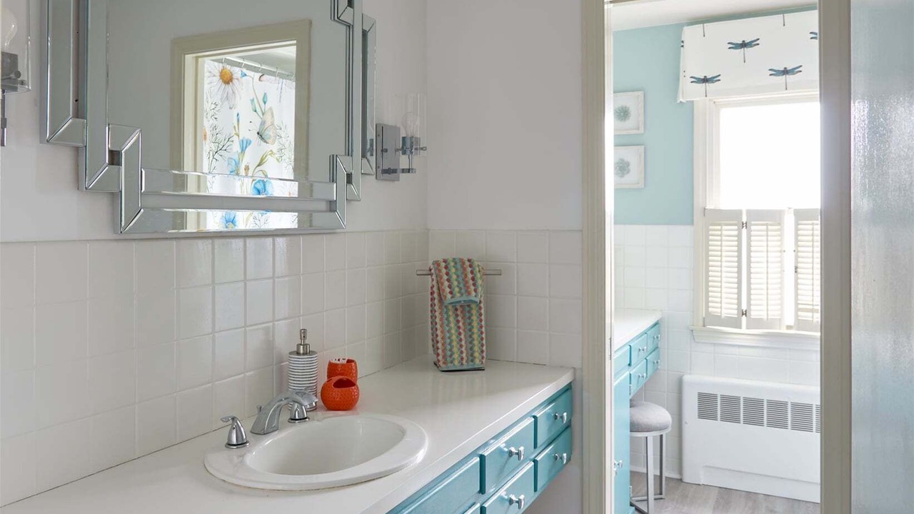 Photo of Bathroom in Isle of Springs