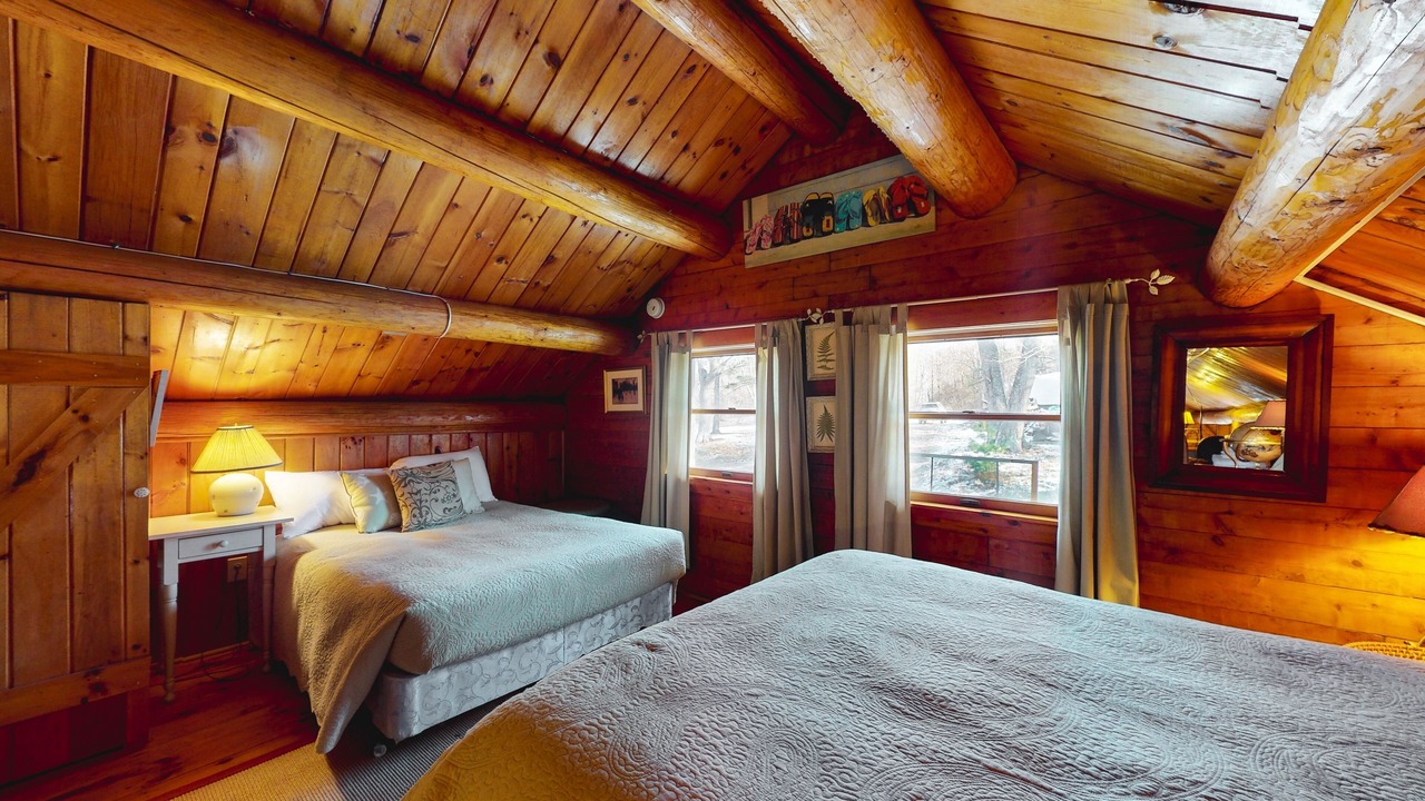 Photo of Bedroom in Boothbay