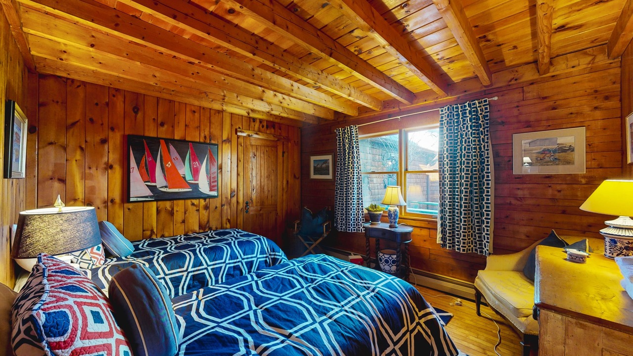 Photo of Bedroom in Boothbay